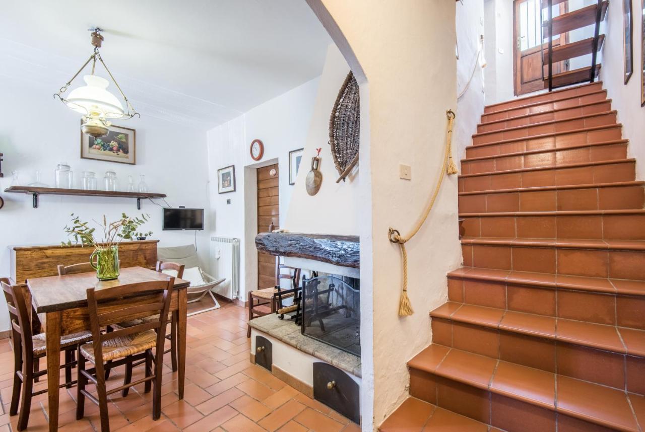 Casa Francesca Apartment มอนตาลชิโน ภายนอก รูปภาพ