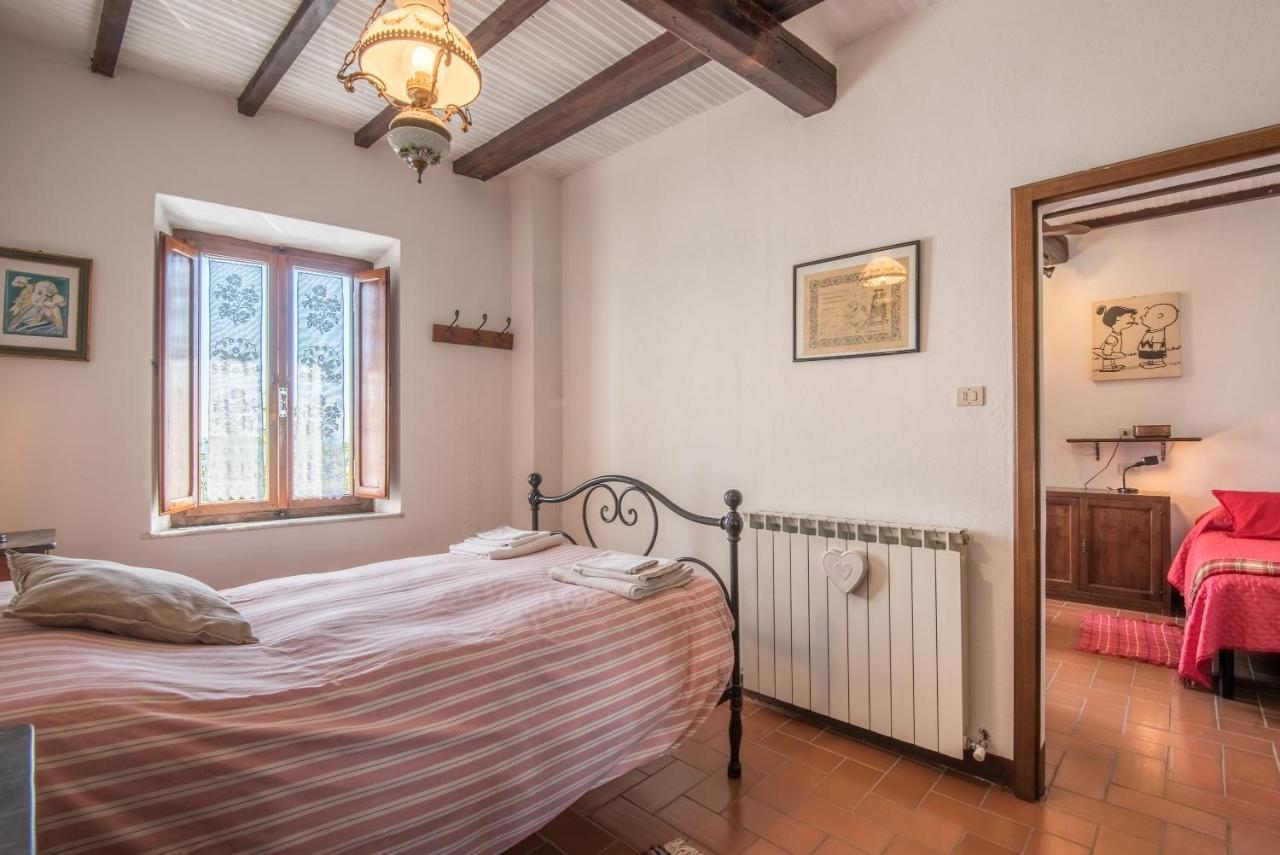 Casa Francesca Apartment มอนตาลชิโน ภายนอก รูปภาพ